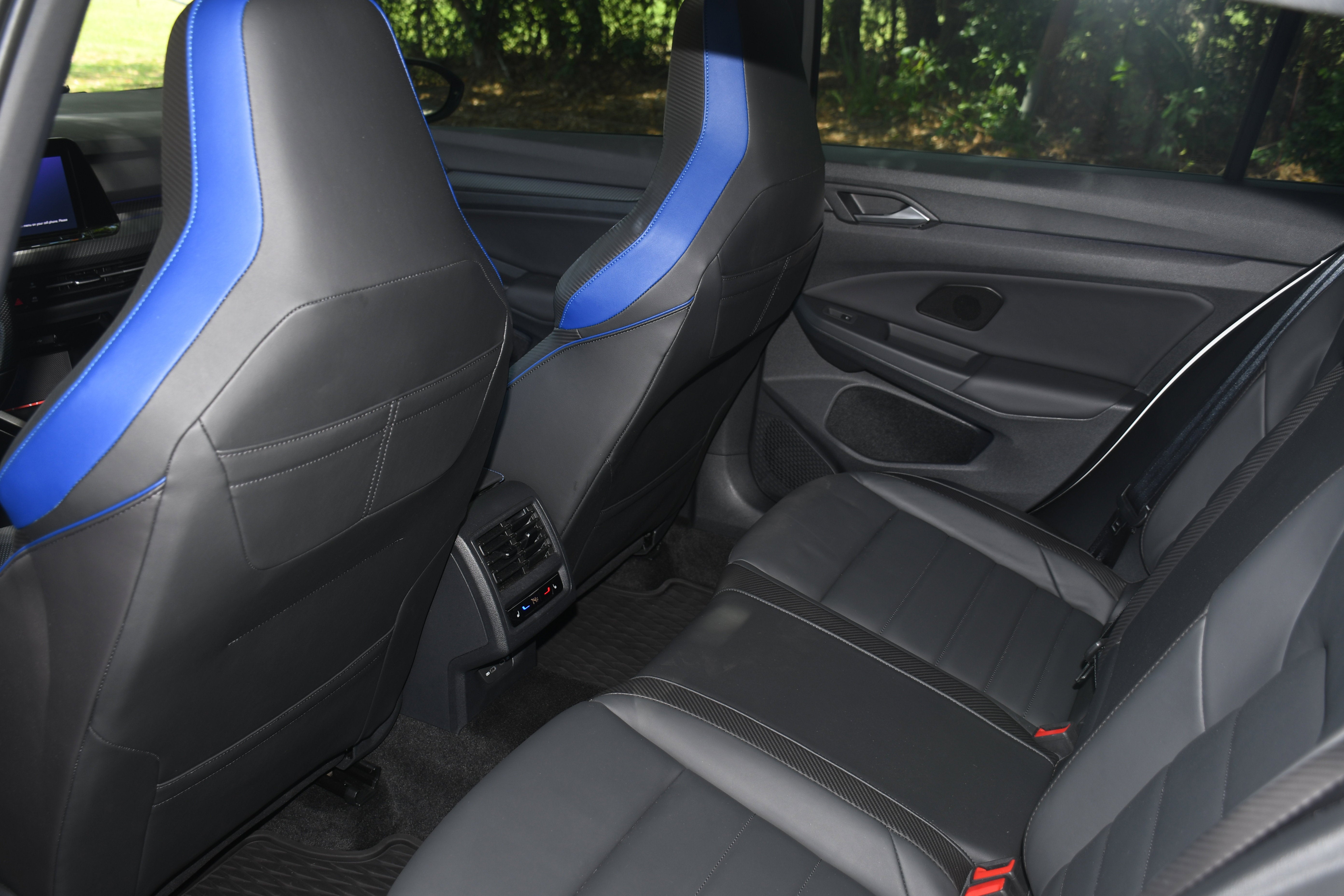 2024 Volkswagen Golf R 2.0T
