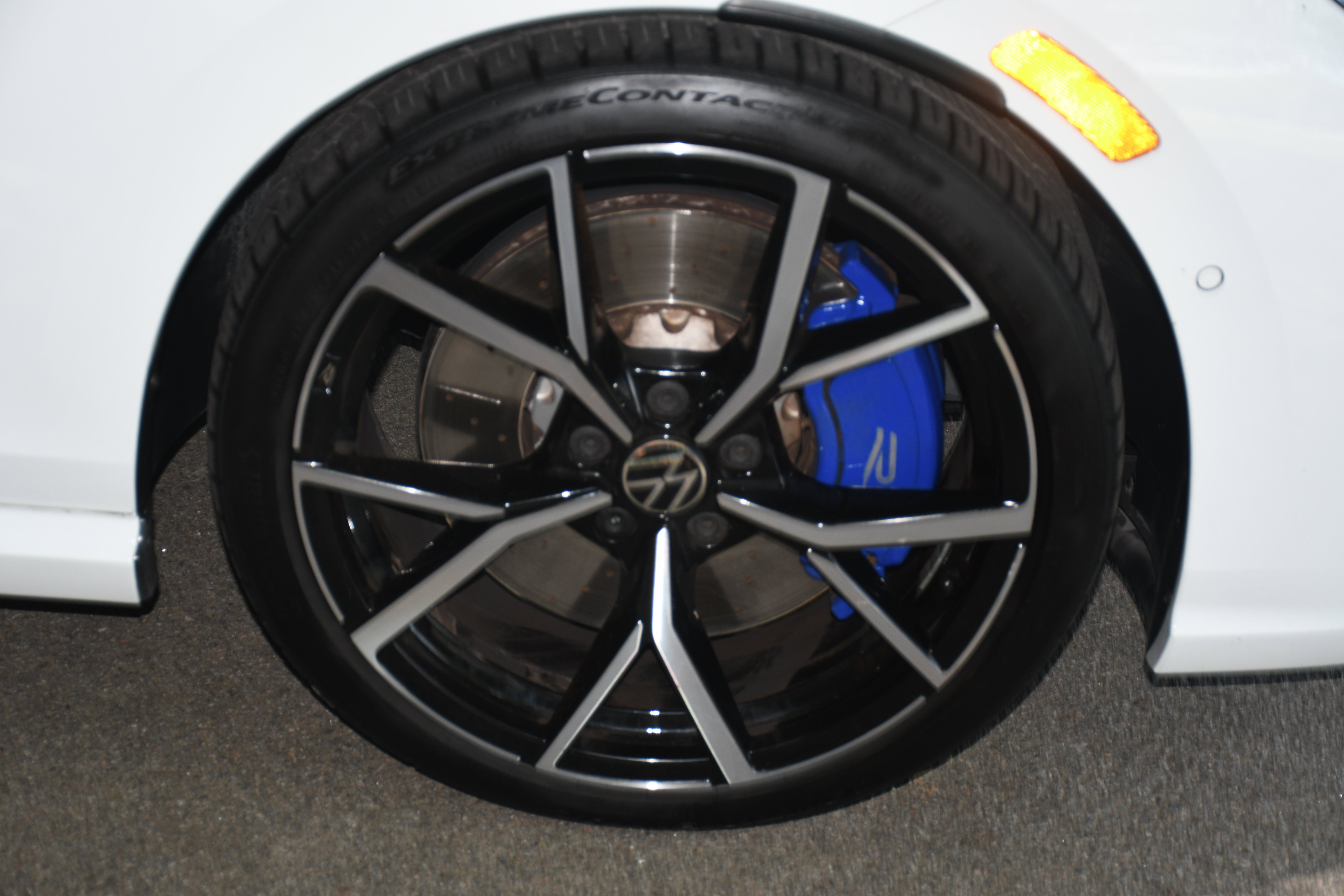 2024 Volkswagen Golf R 2.0T