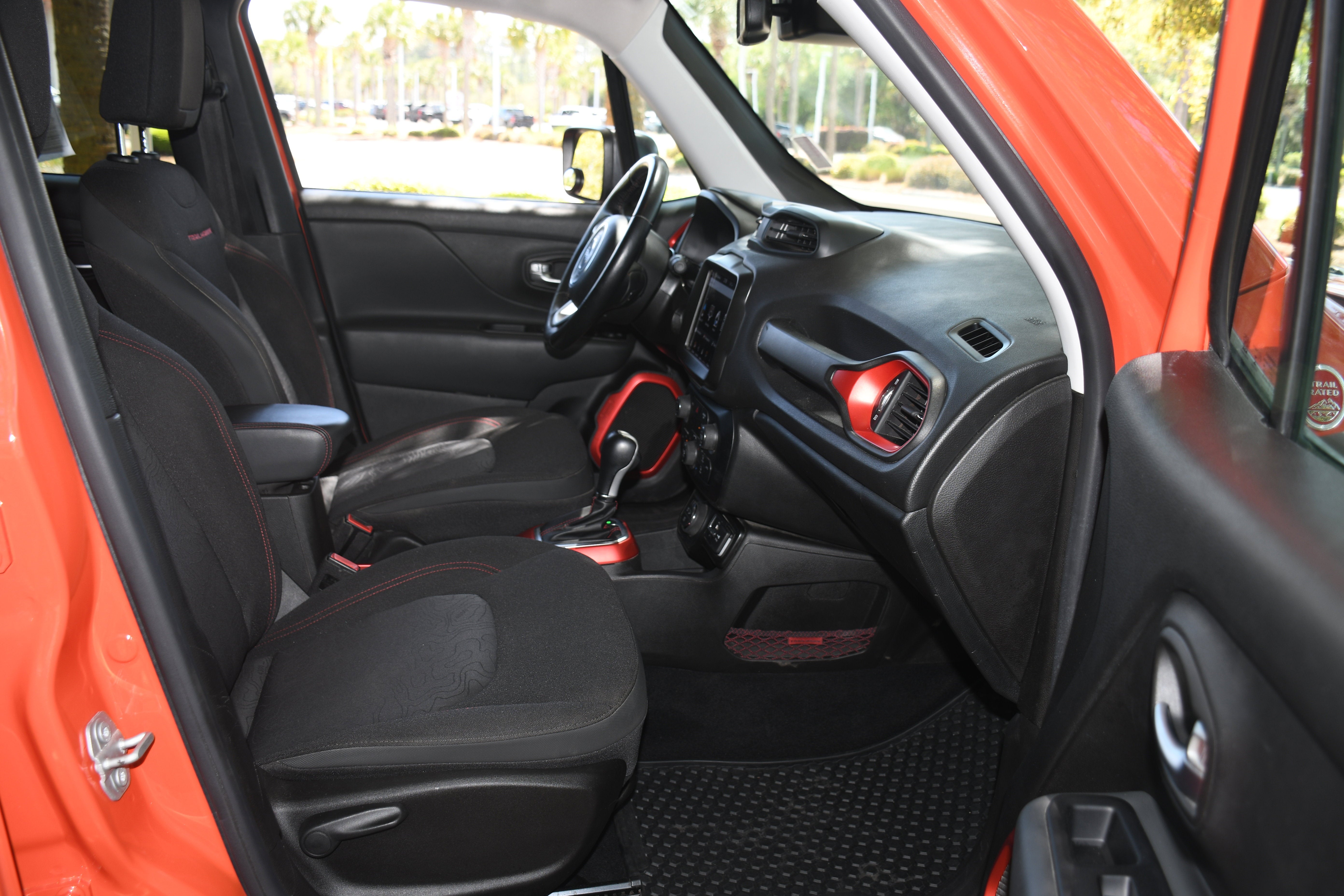 2021 Jeep Renegade Trailhawk