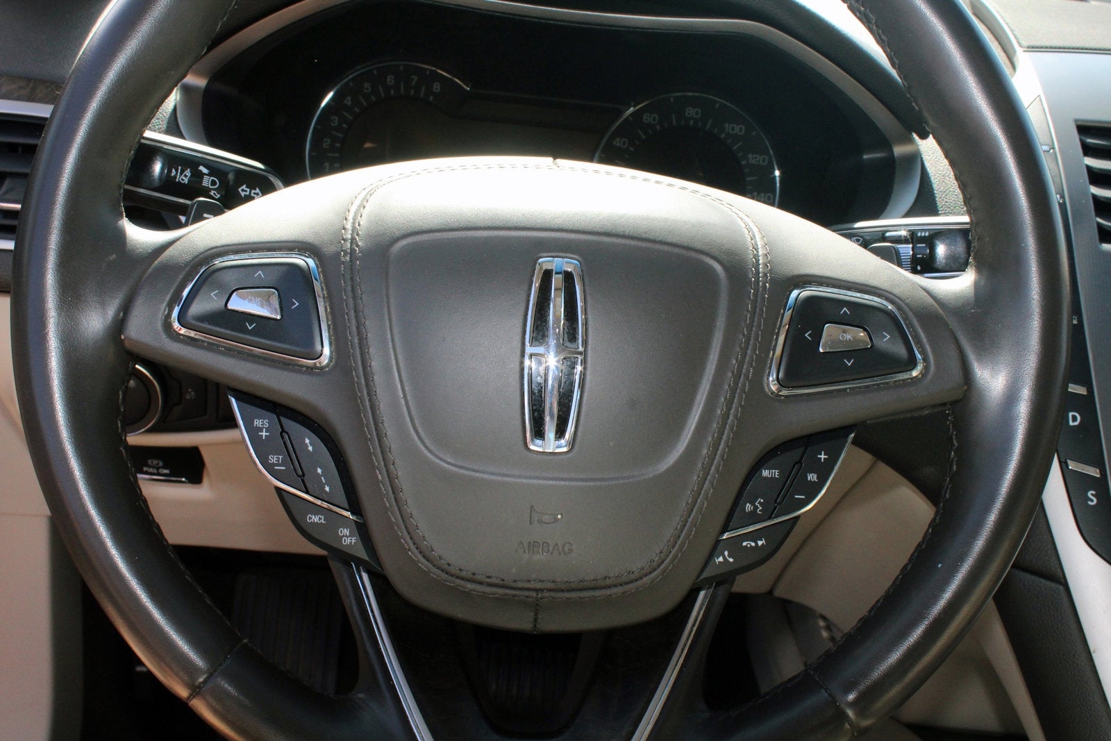 2020 Lincoln MKZ Reserve