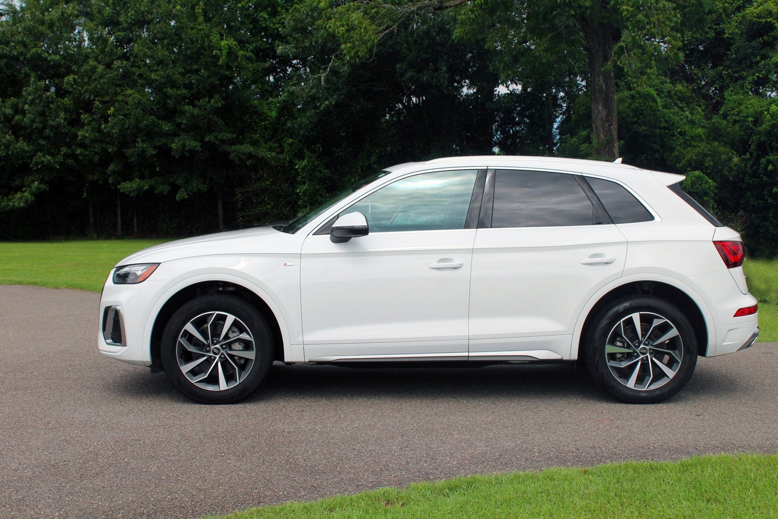 2023 Audi Q5 S line Premium Plus
