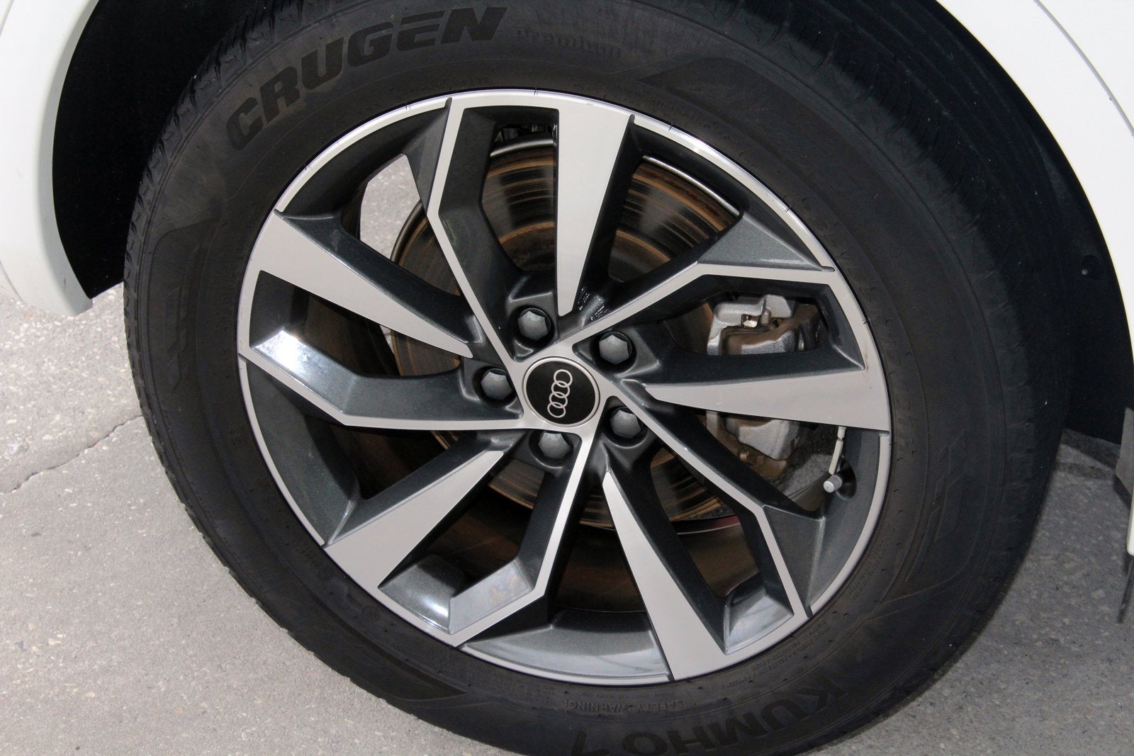 2023 Audi Q5 S line Premium Plus