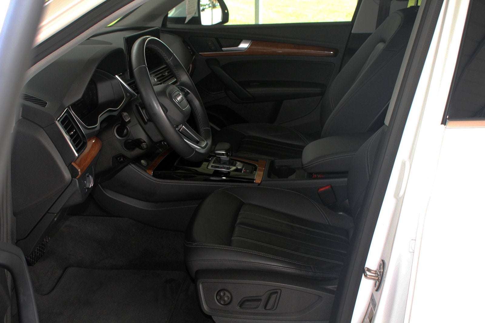 2023 Audi Q5 S line Premium Plus