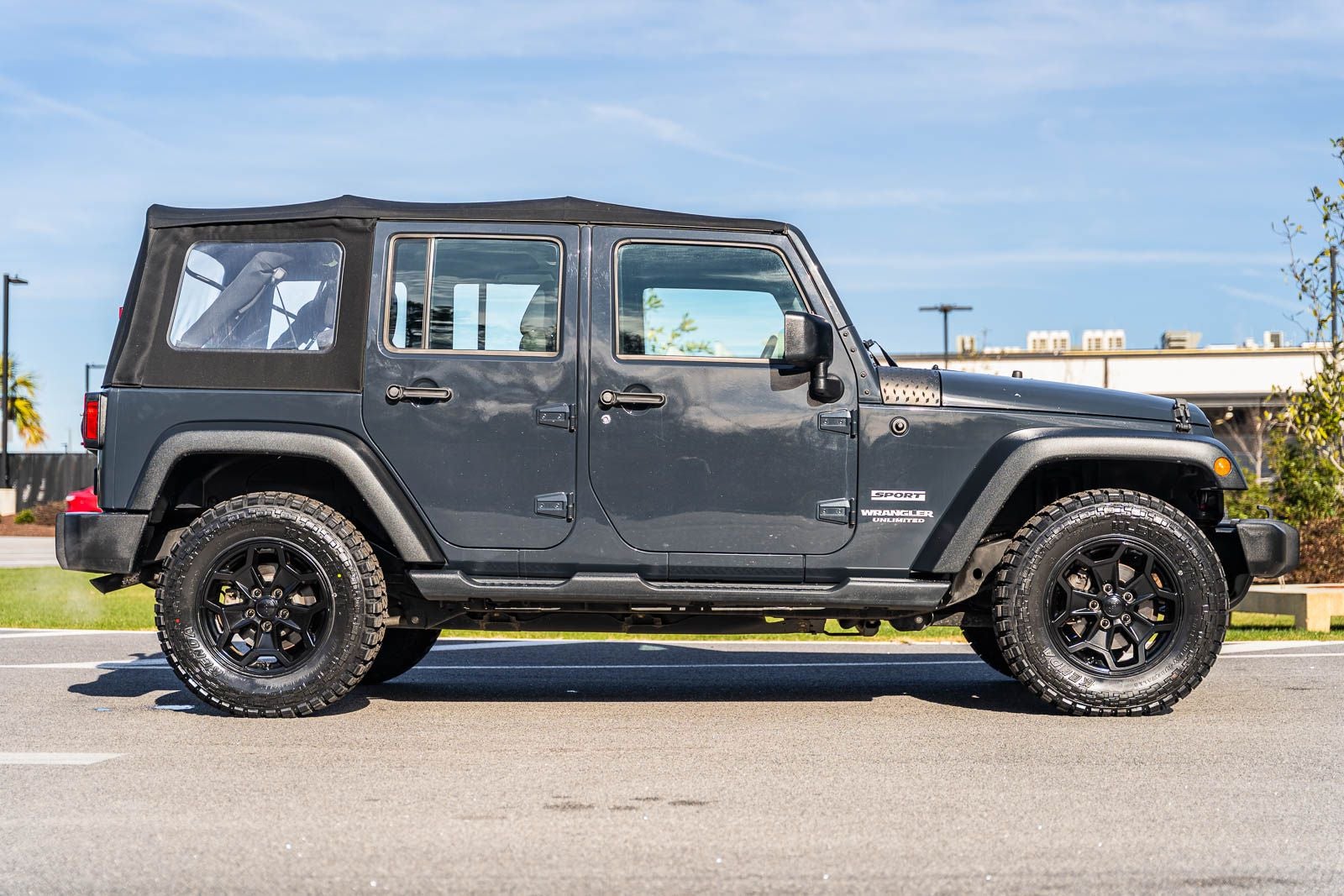 2017 Jeep Wrangler Unlimited Sport
