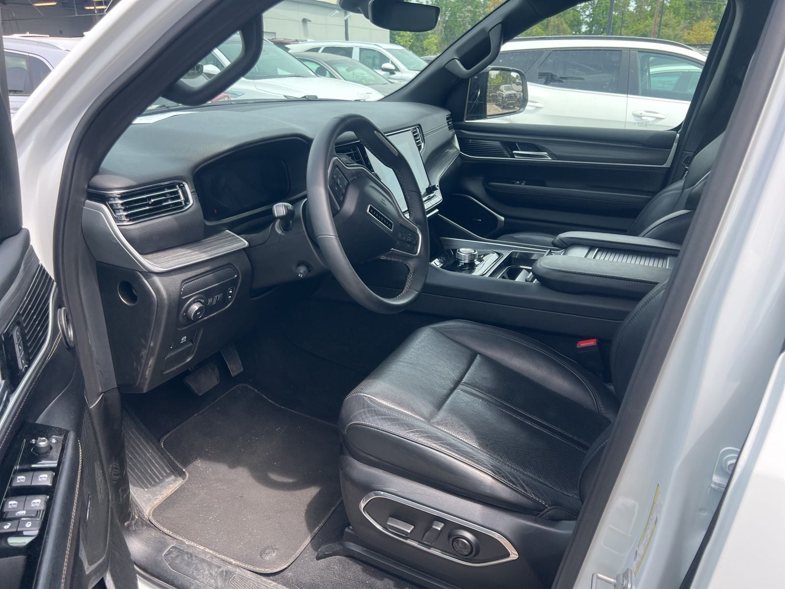 2023 Jeep Wagoneer L Series II