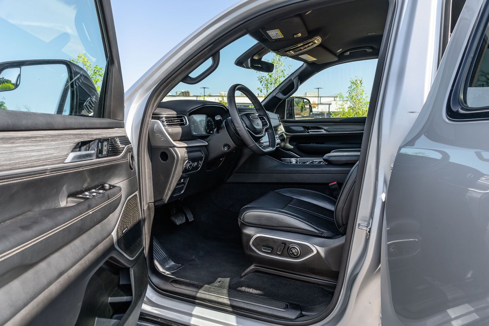 2024 Jeep Wagoneer L Series II