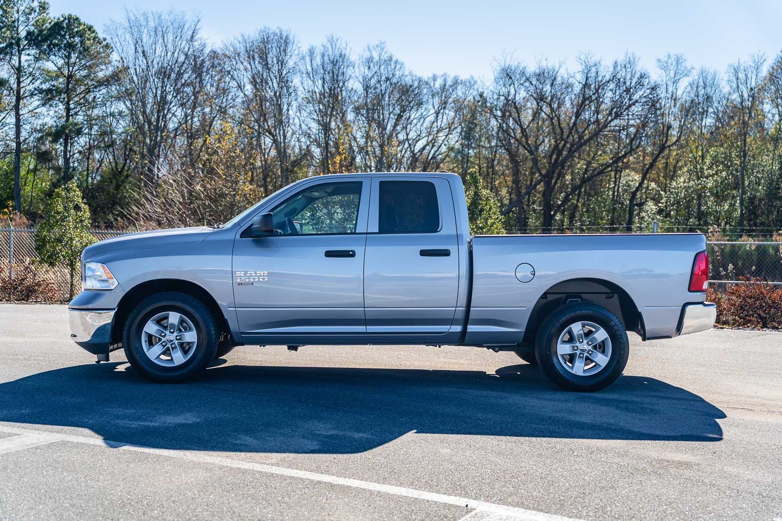 2024 RAM 1500 Classic SLT