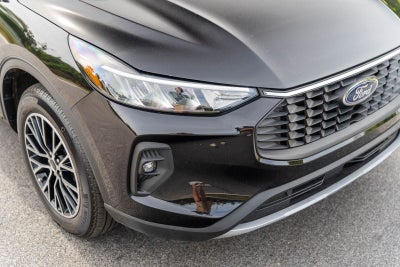 2024 Ford Escape Plug-In Hybrid Base