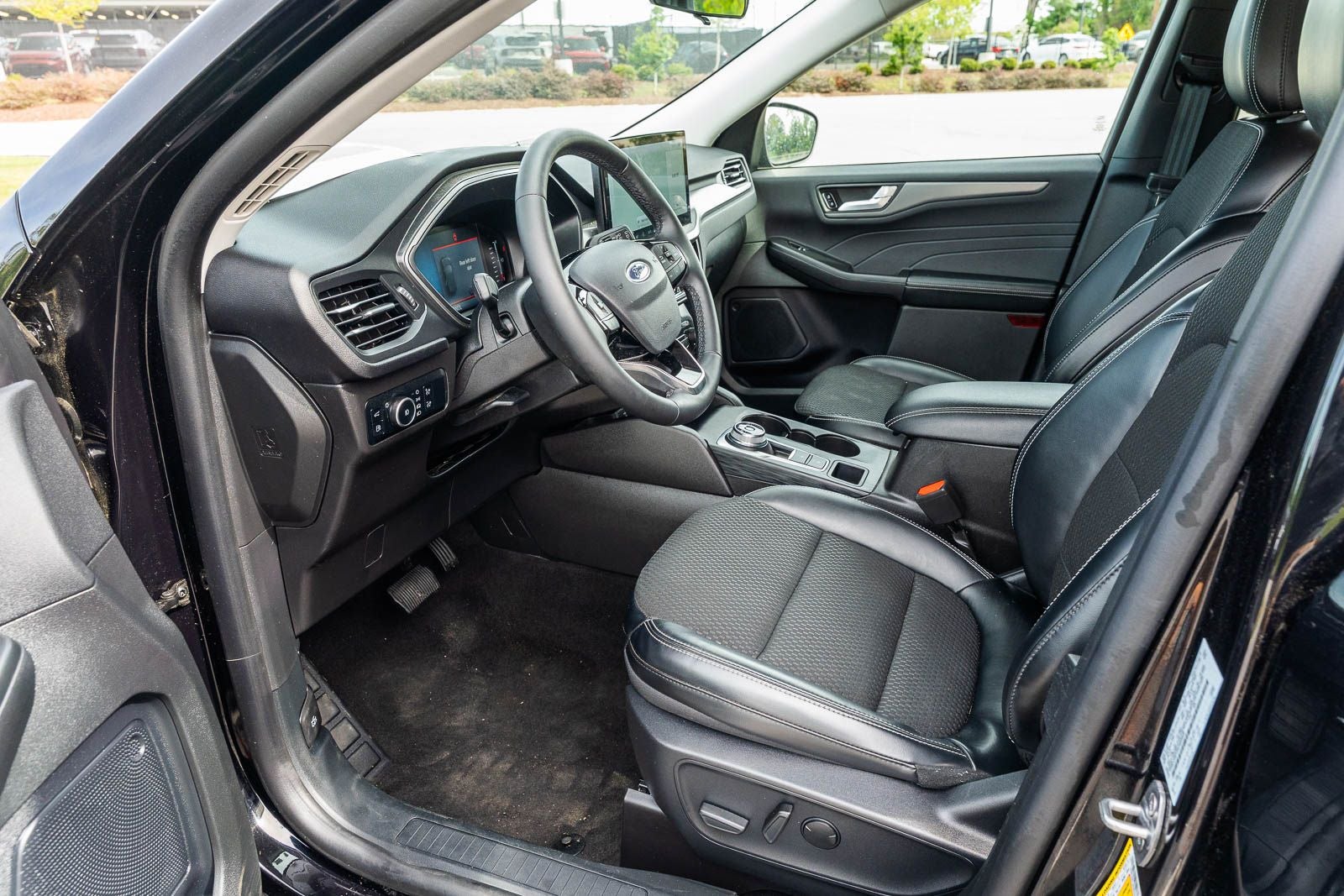 2024 Ford Escape Plug-In Hybrid Base