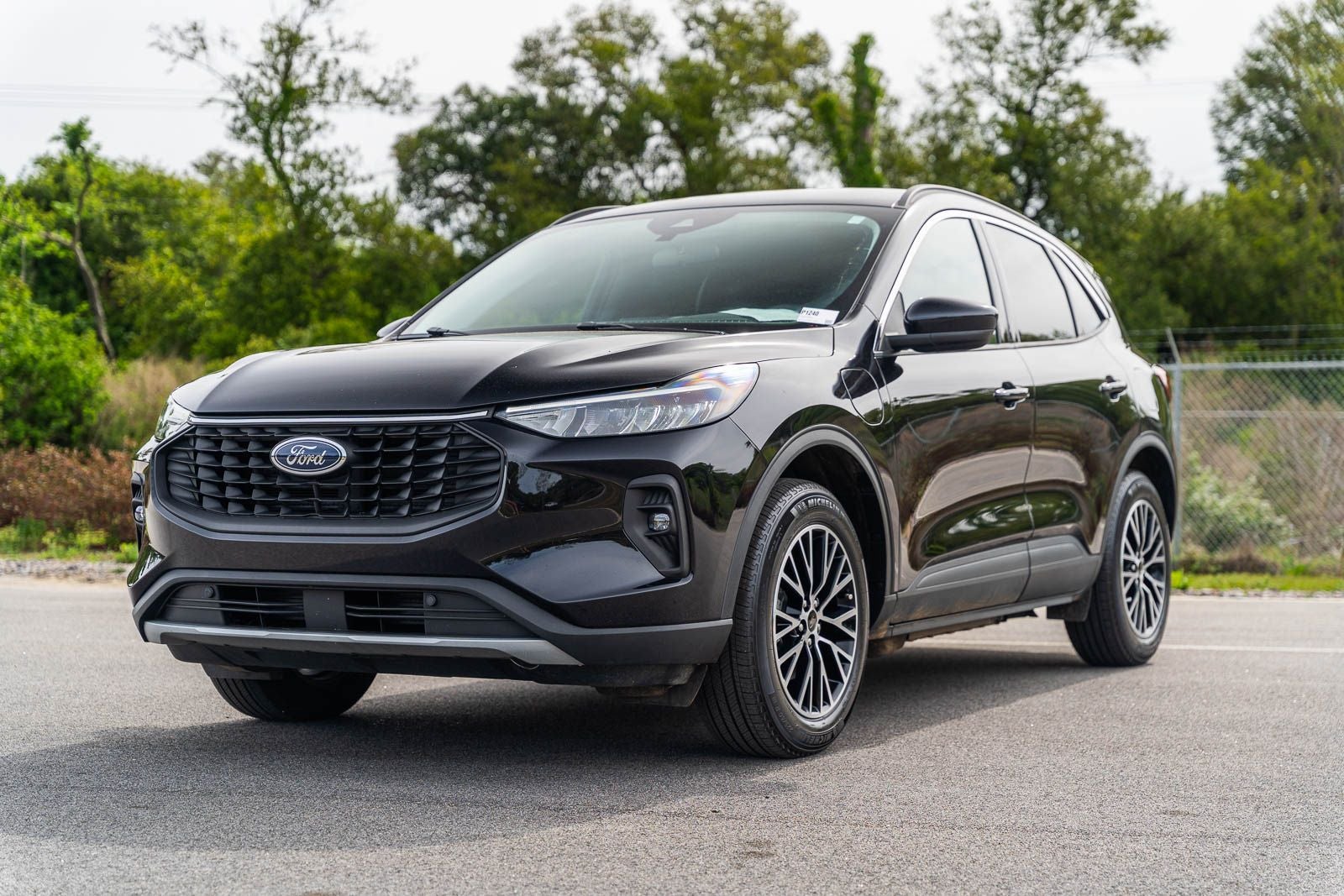 2024 Ford Escape Plug-In Hybrid Base