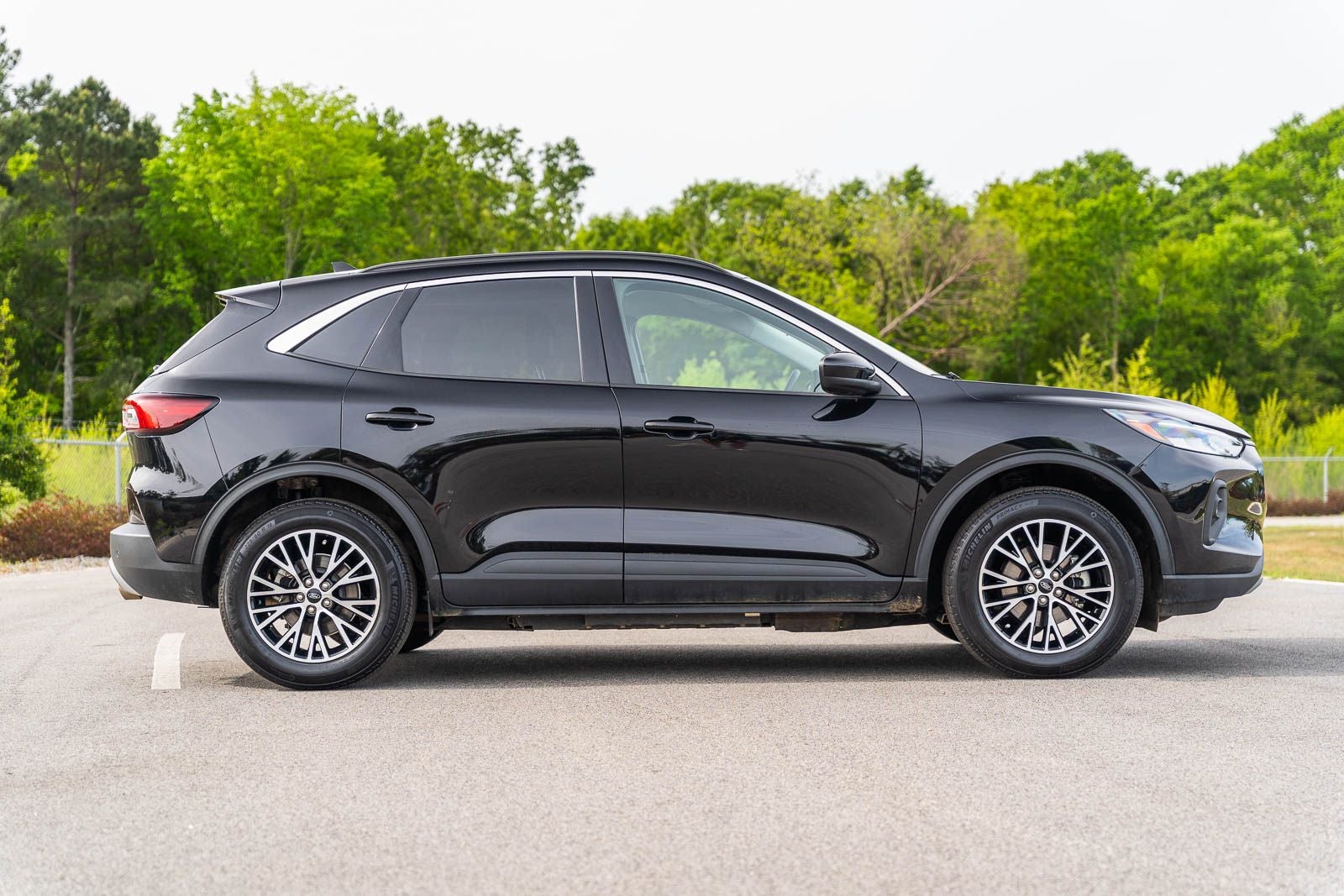 2024 Ford Escape Plug-In Hybrid Base