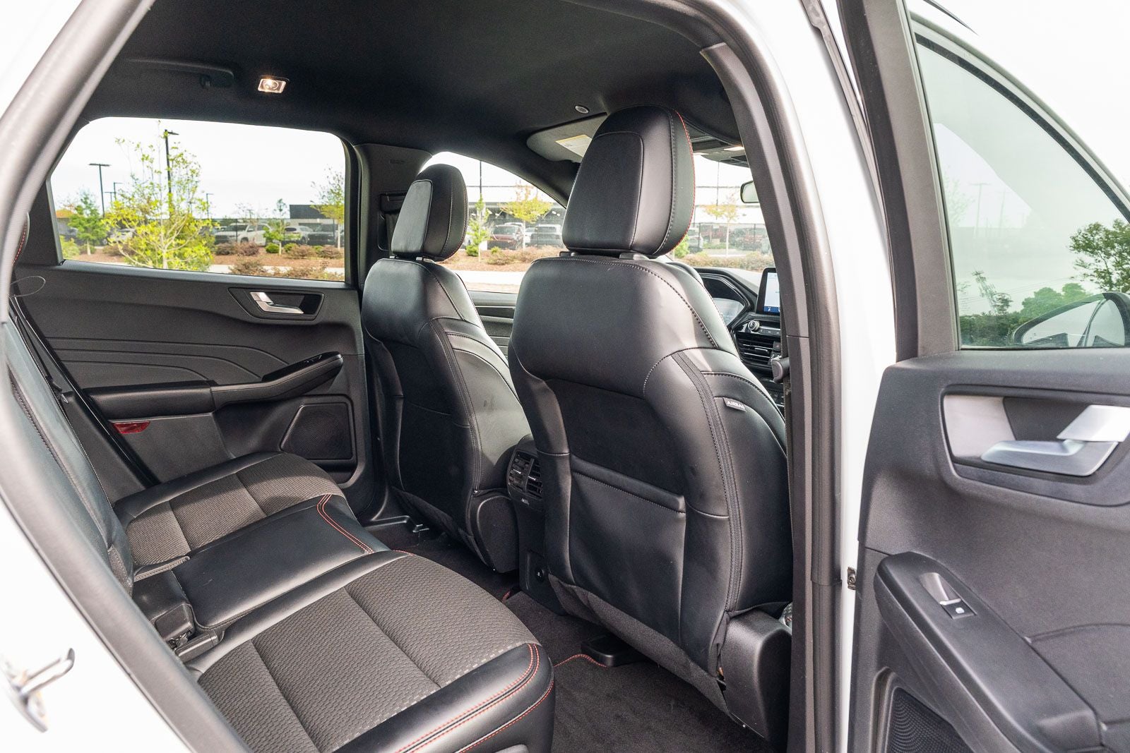 2023 Ford Escape Hybrid ST-Line Select