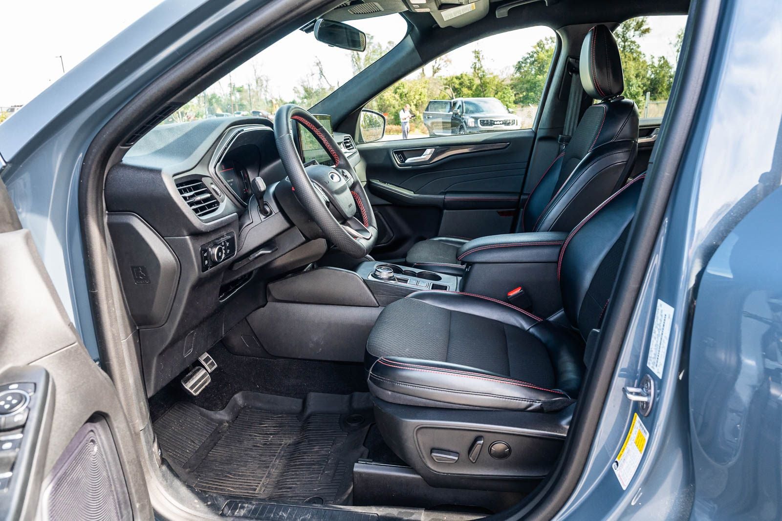 2024 Ford Escape Hybrid ST-Line Select