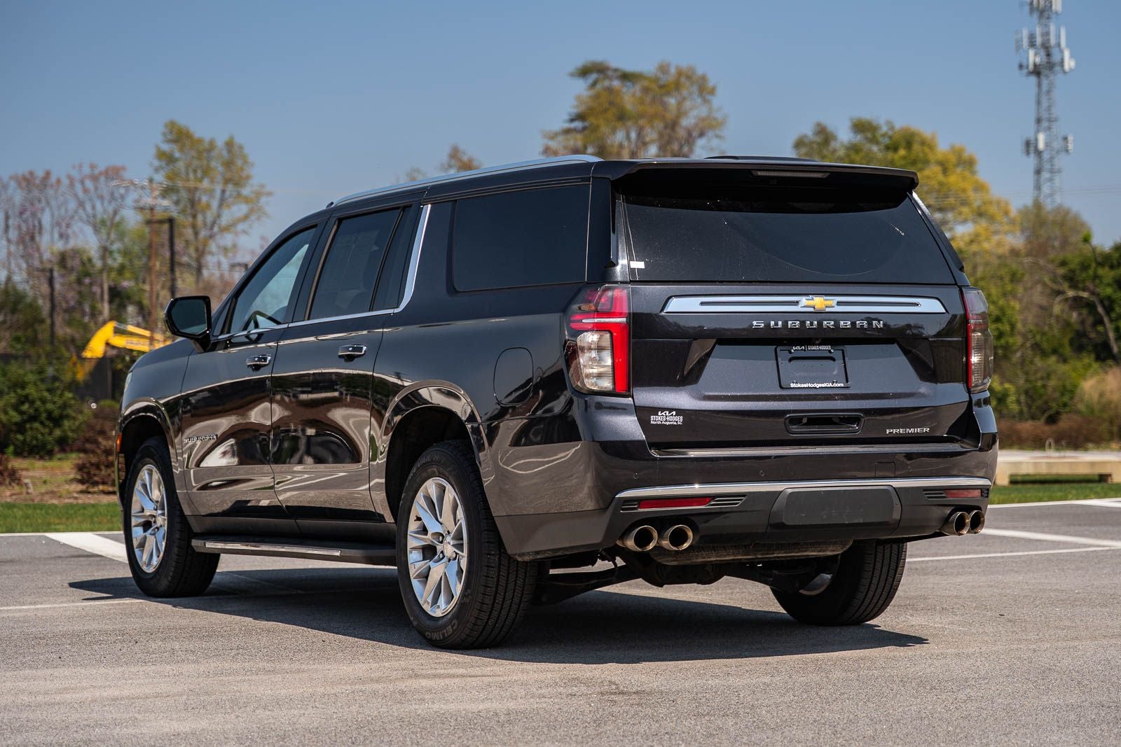 2023 Chevrolet Suburban Premier