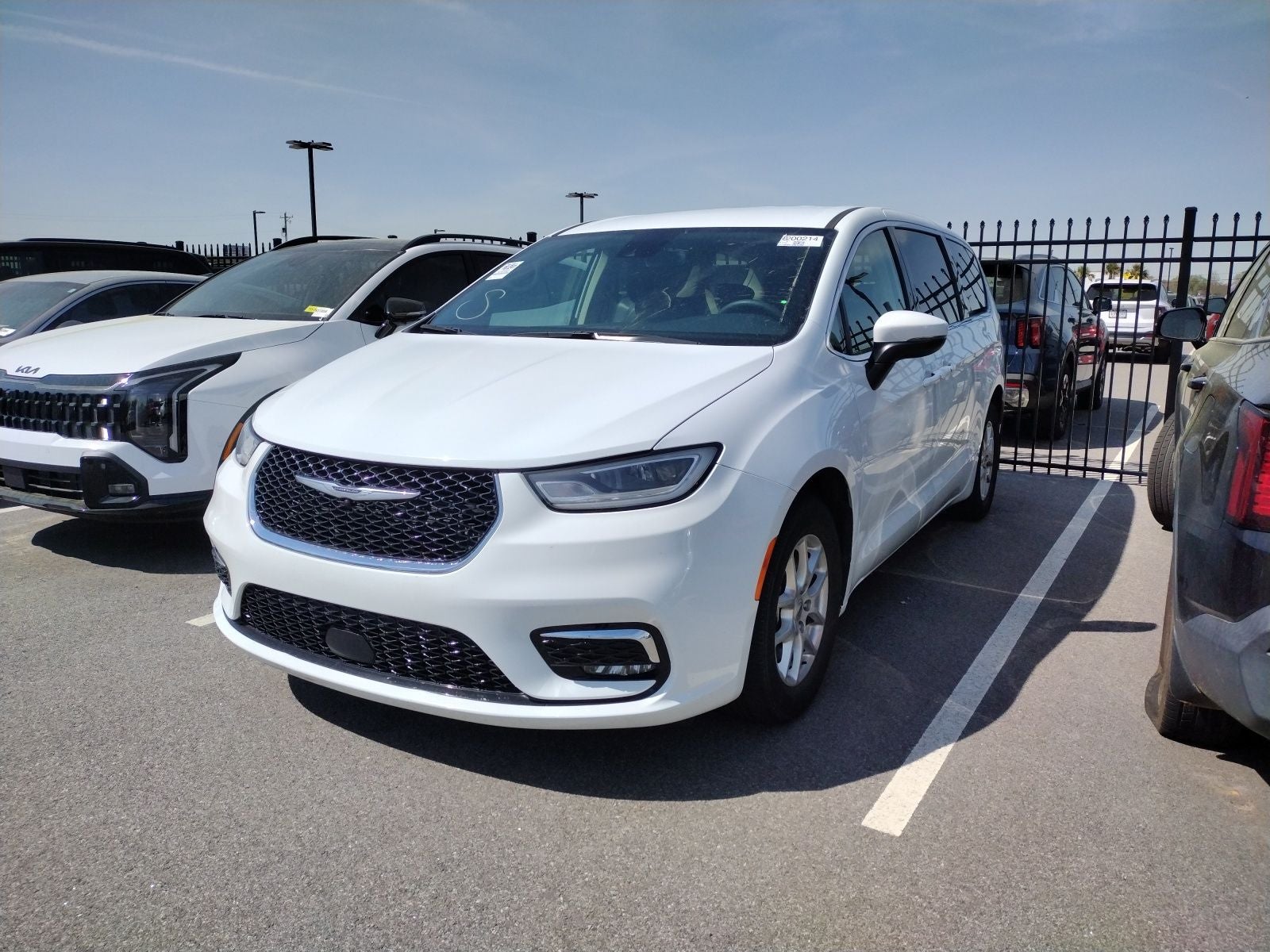 2023 Chrysler Pacifica Touring L