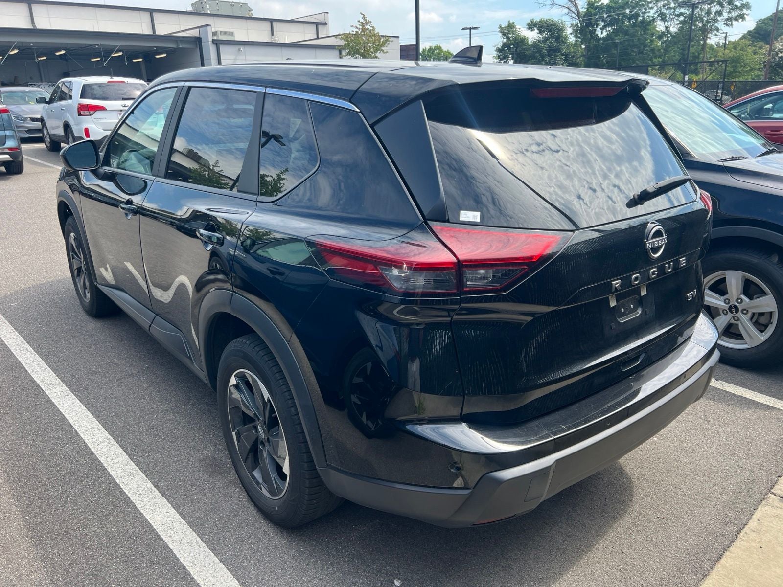 2024 Nissan Rogue SV