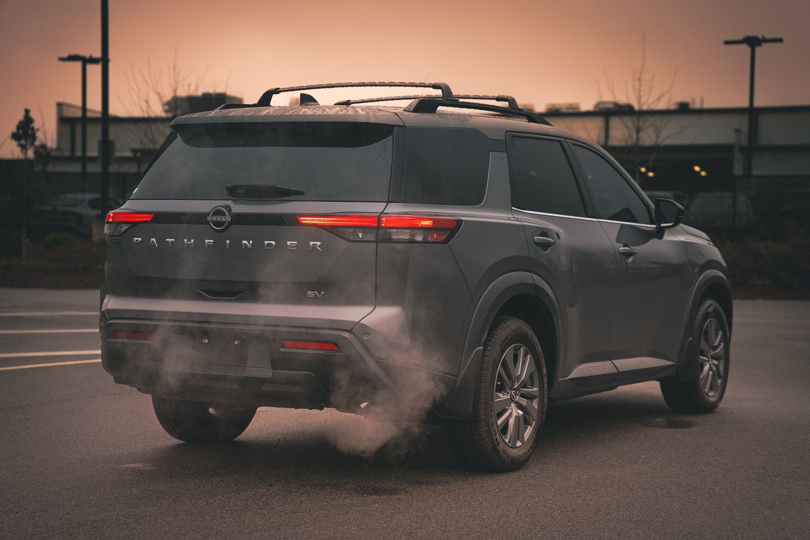 2023 Nissan Pathfinder SV