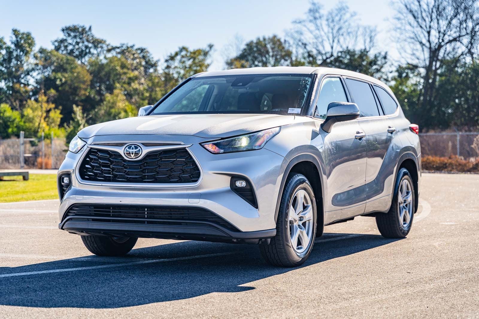 2024 Toyota Highlander LE