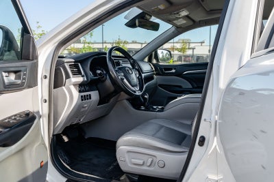 2017 Toyota Highlander Limited