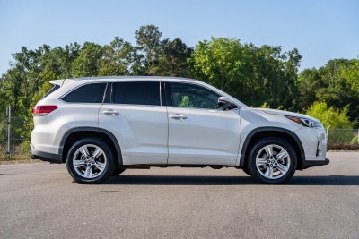 2017 Toyota Highlander Limited