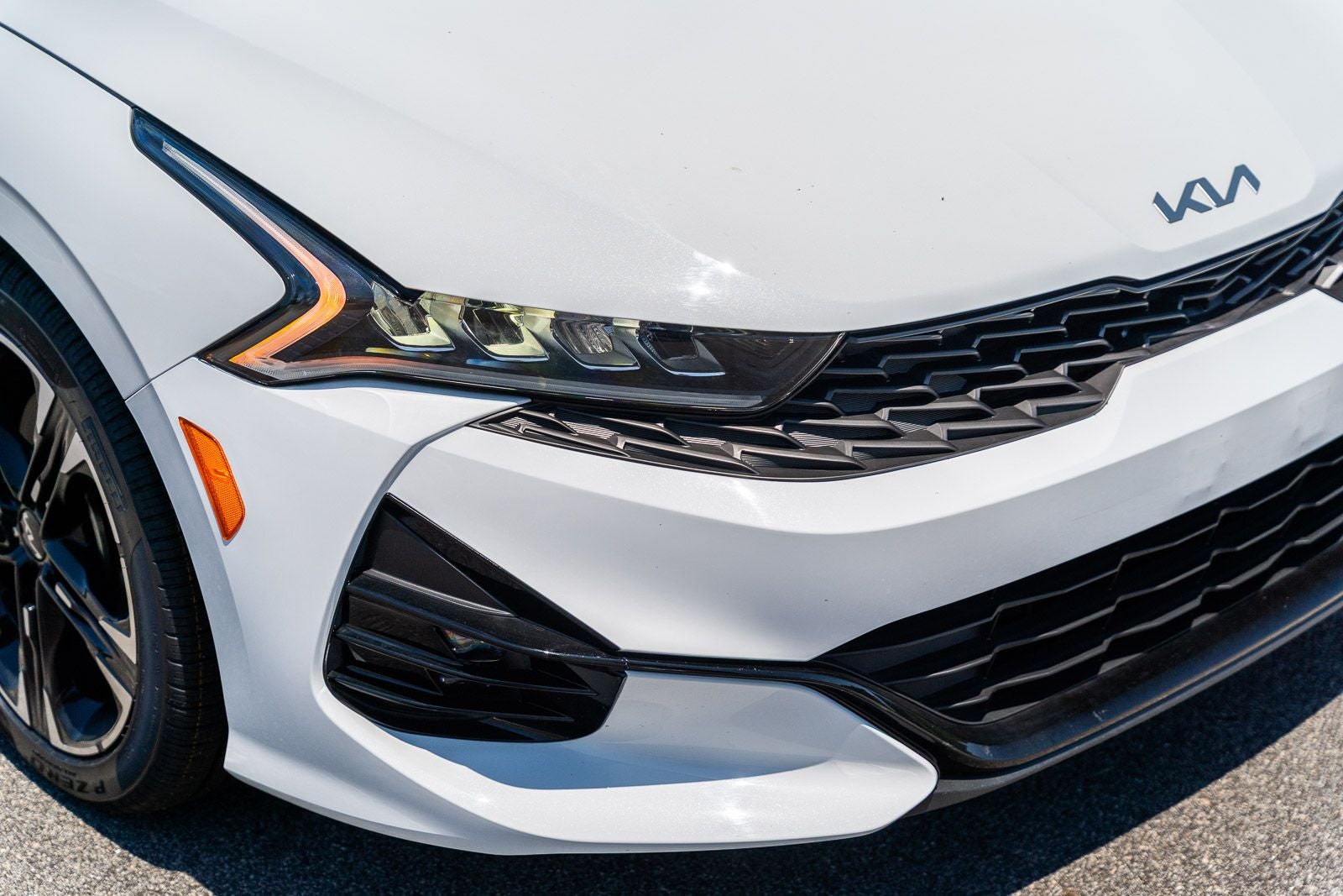 2023 Kia K5 GT-Line