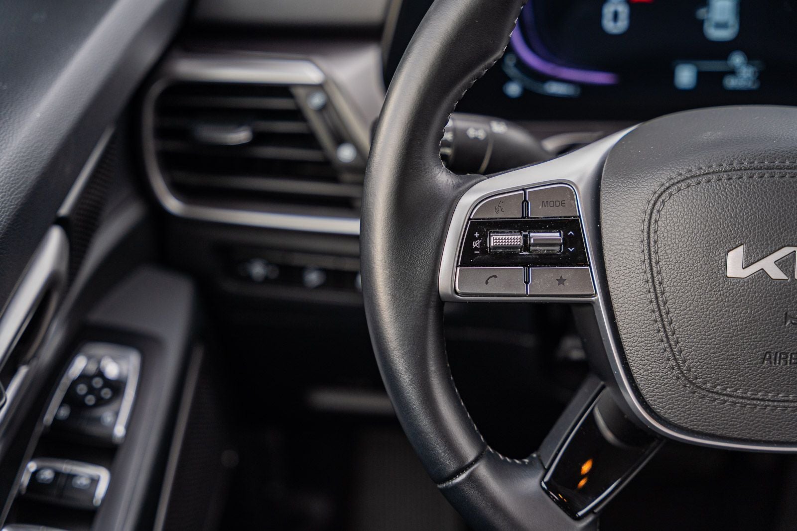 2025 Kia Telluride LX