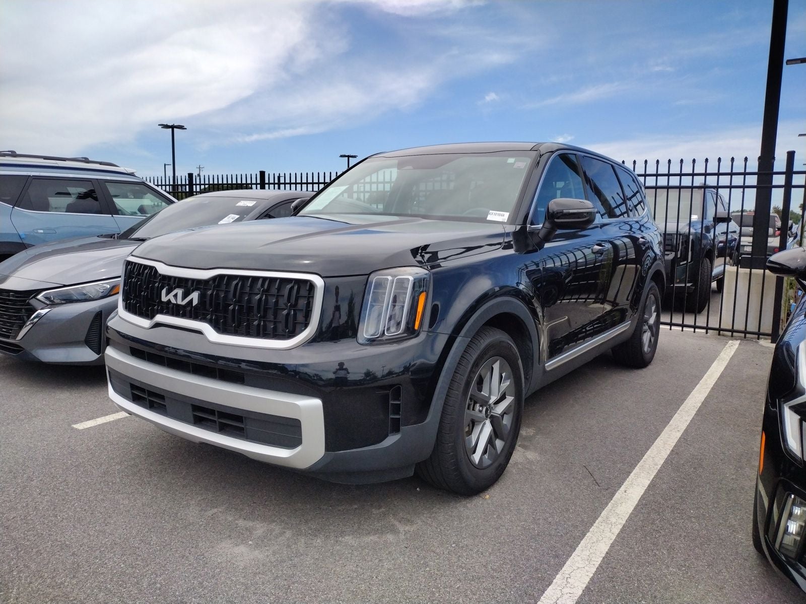 2023 Kia Telluride LX