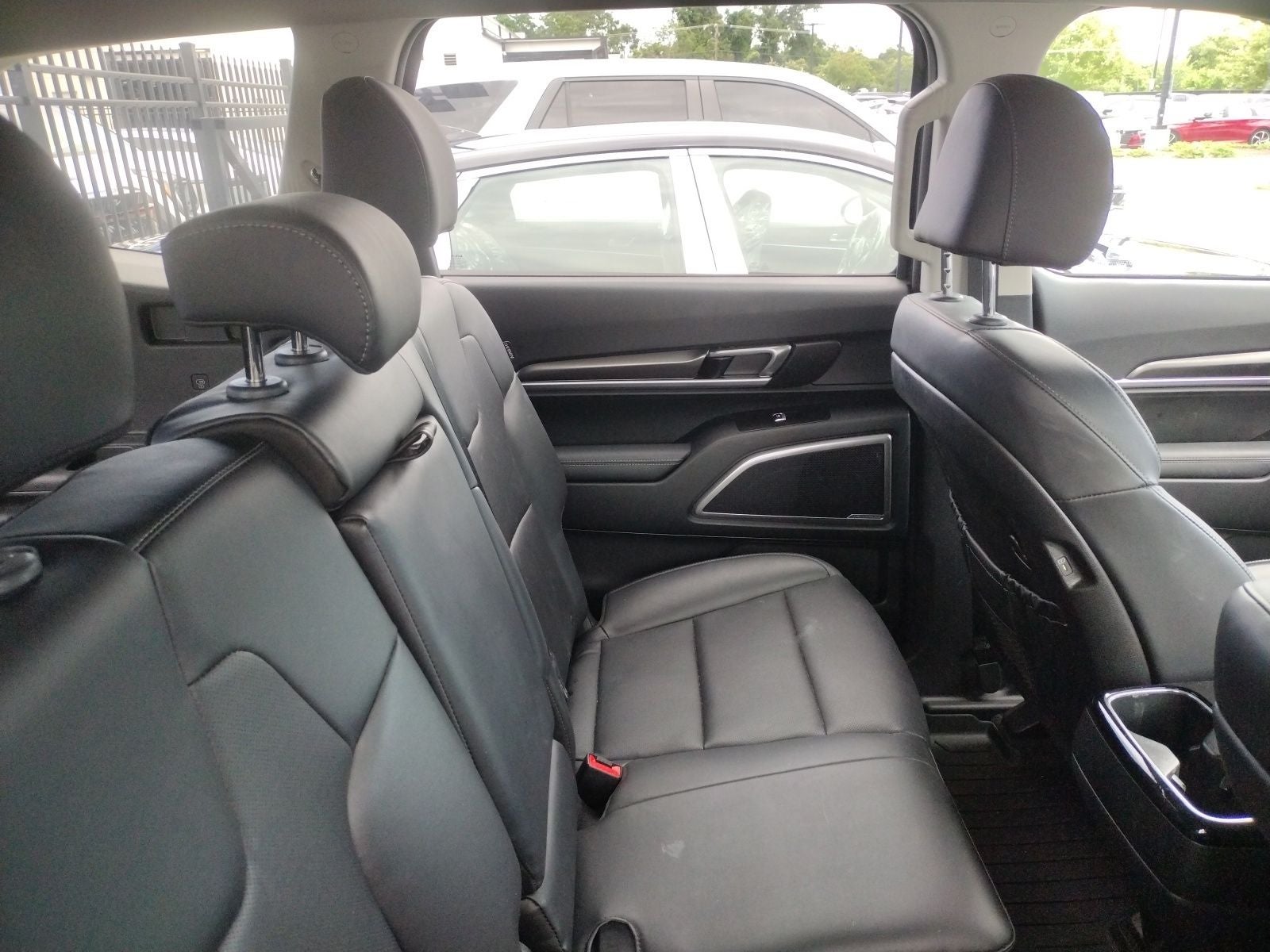 2023 Kia Telluride LX