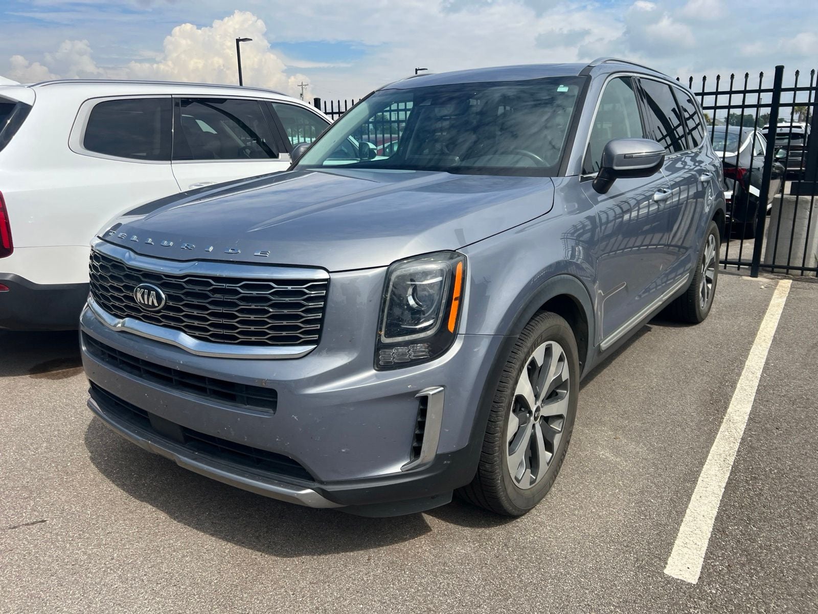 2020 Kia Telluride S