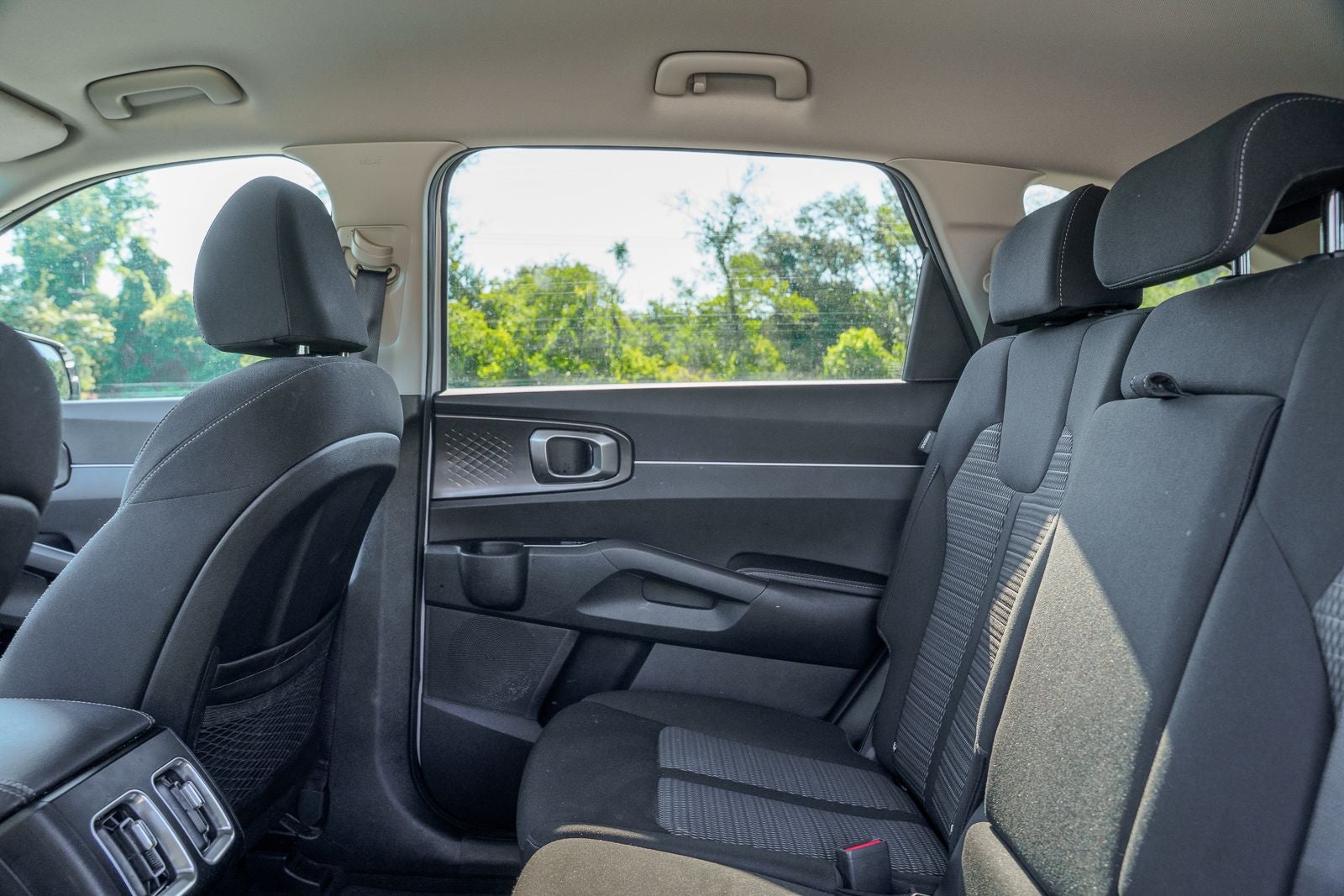 2025 Kia Sorento LX