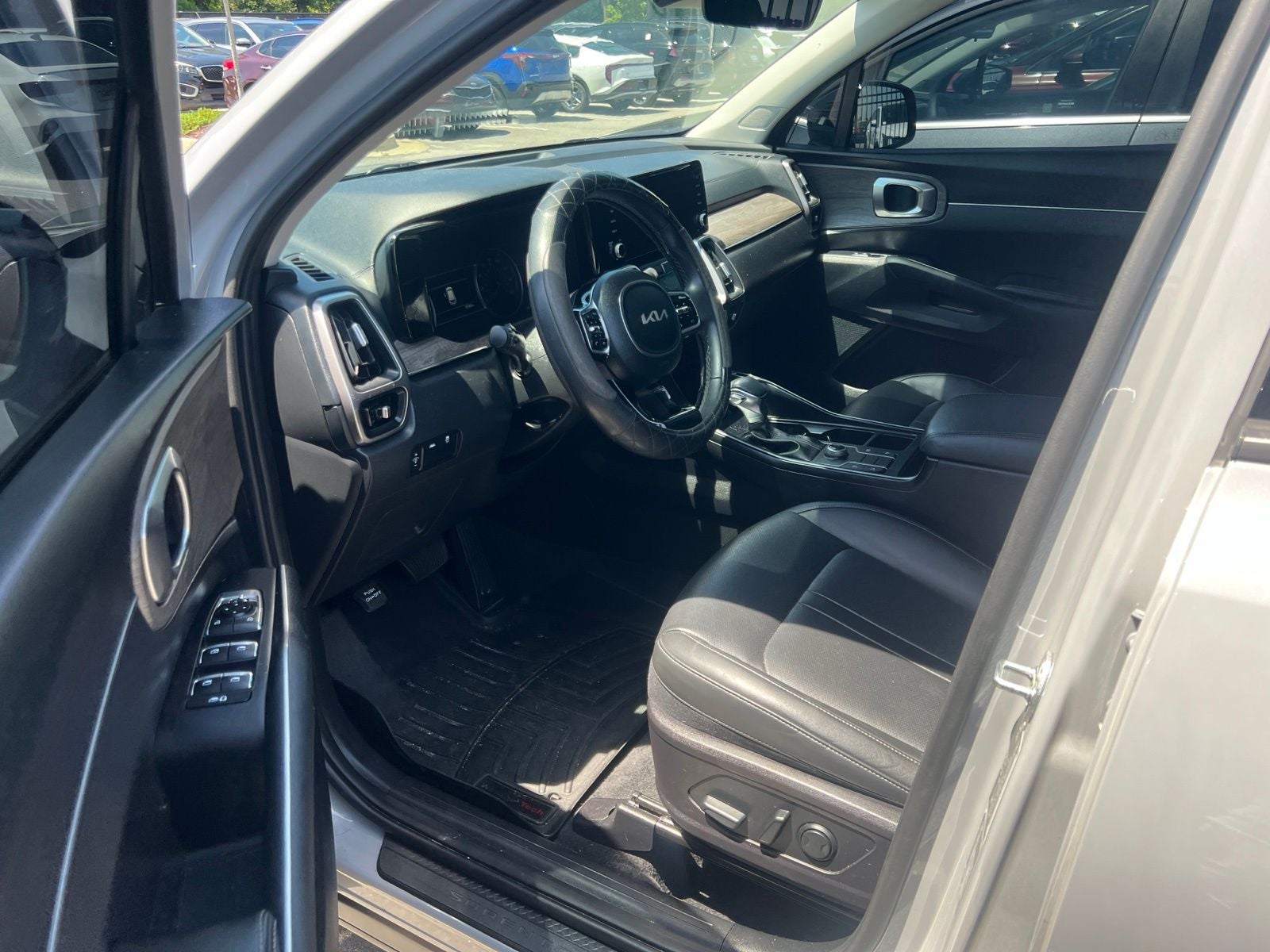 2022 Kia Sorento S