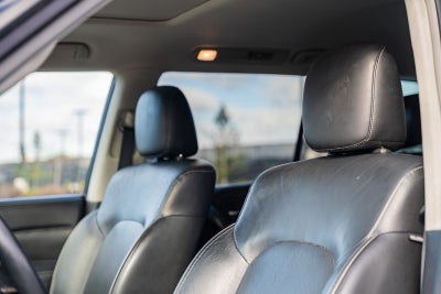 2023 INFINITI QX80 LUXE