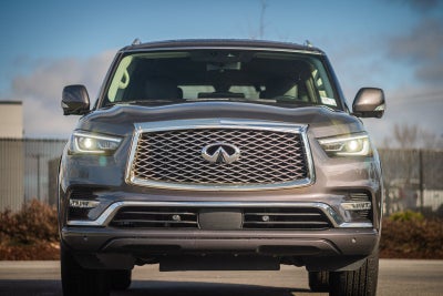 2023 INFINITI QX80 LUXE