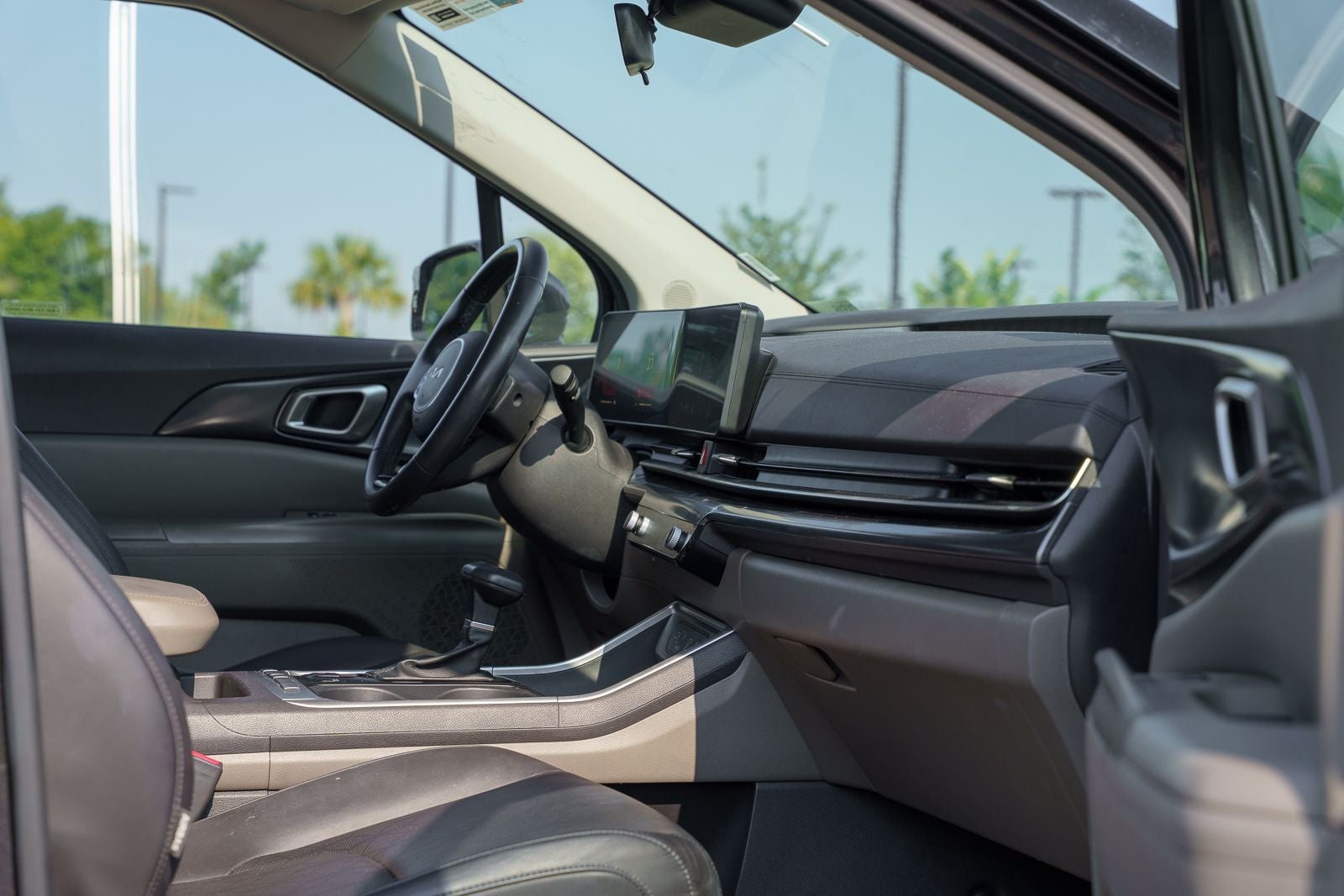 2025 Kia Carnival LXS