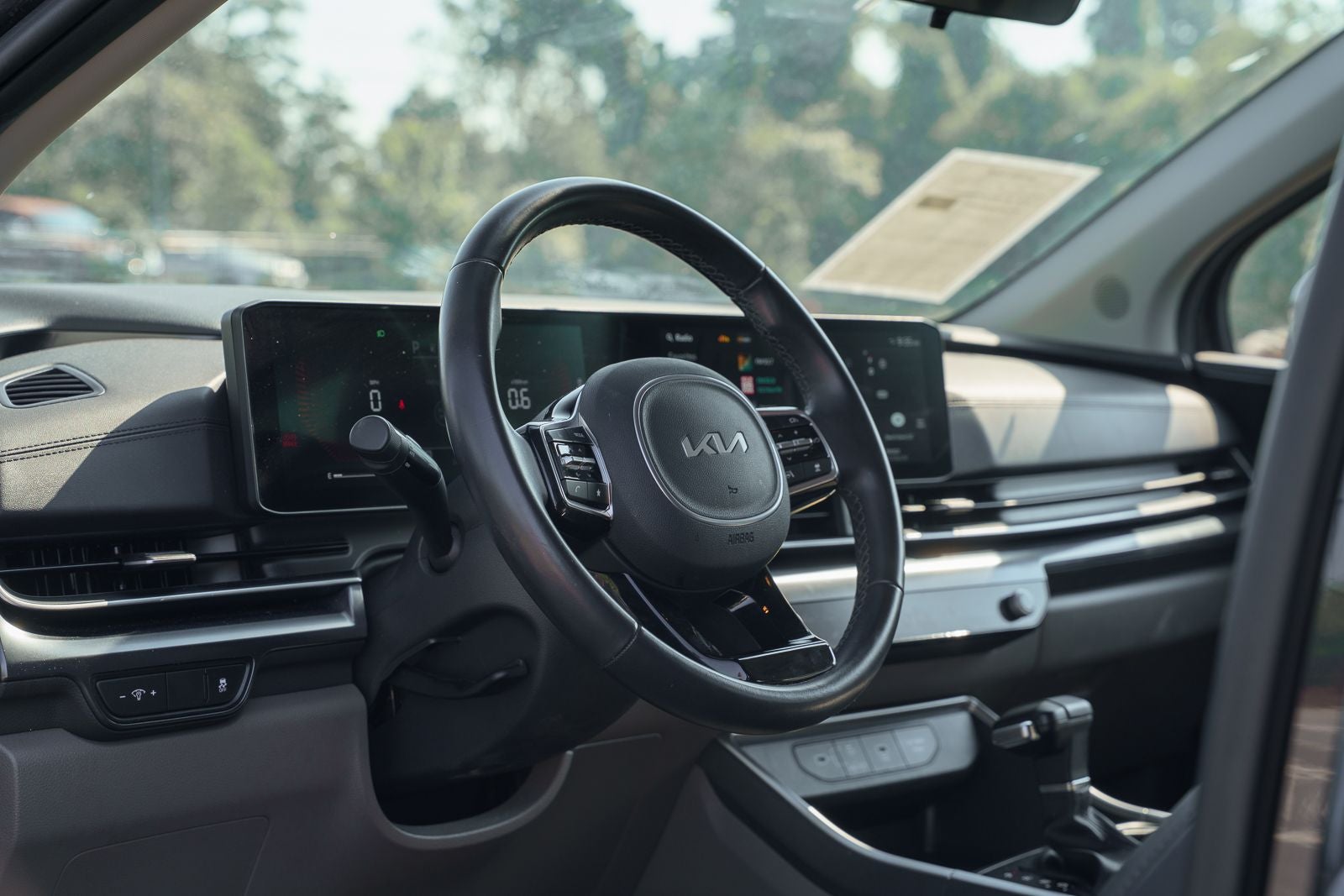 2025 Kia Carnival LXS
