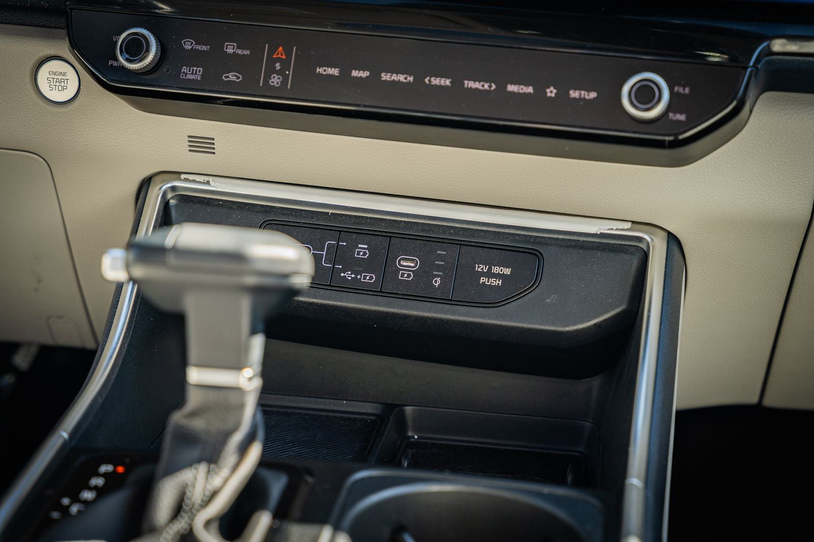 2025 Kia Carnival SX Prestige