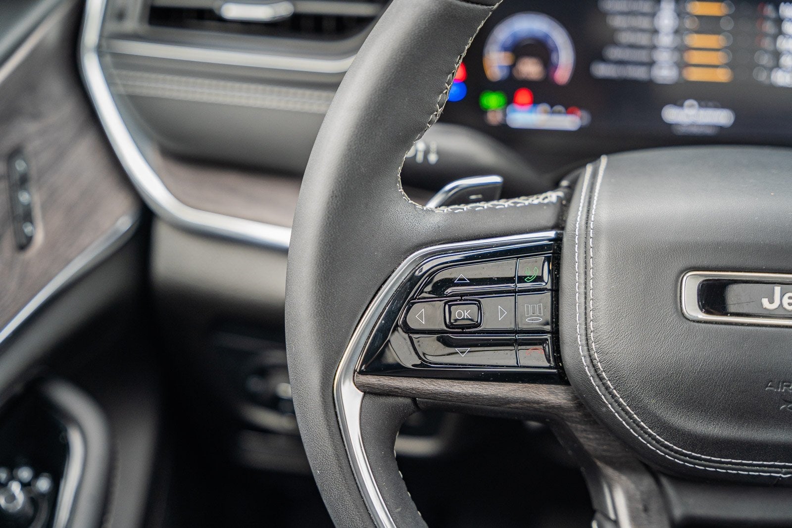 2023 Jeep Grand Cherokee L Overland