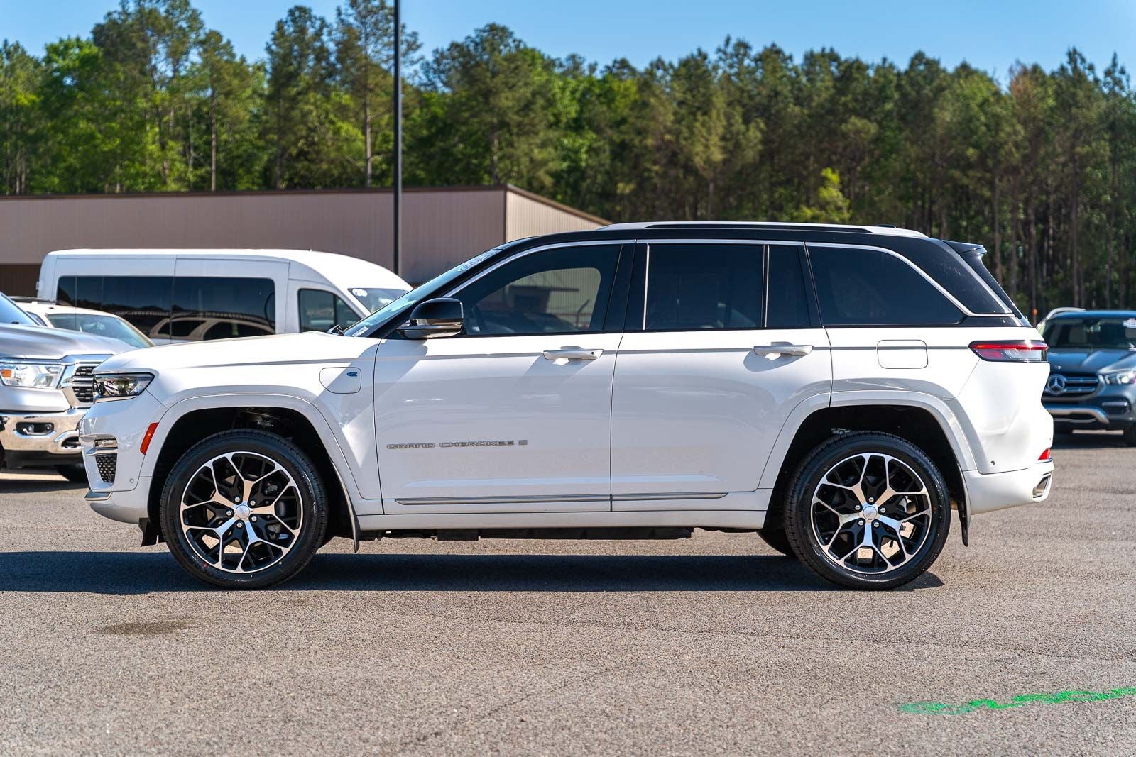 2022 Jeep Grand Cherokee Summit Reserve 4xe
