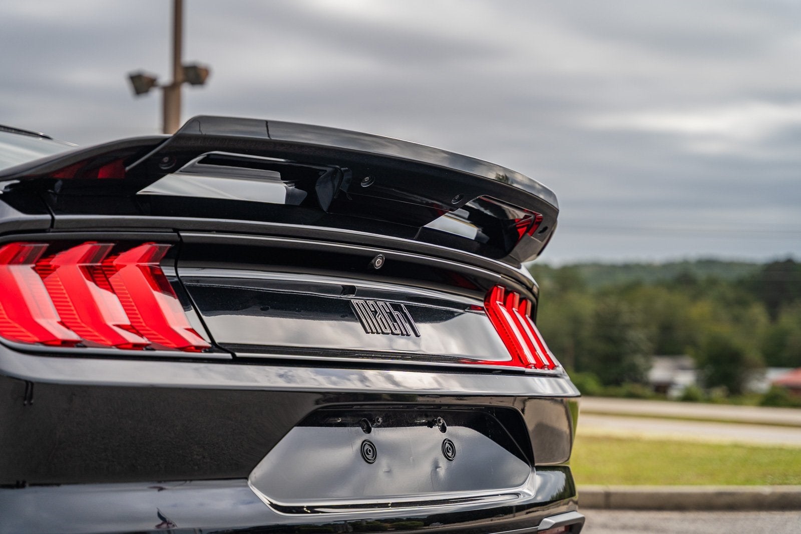 2022 Ford Mustang Mach 1