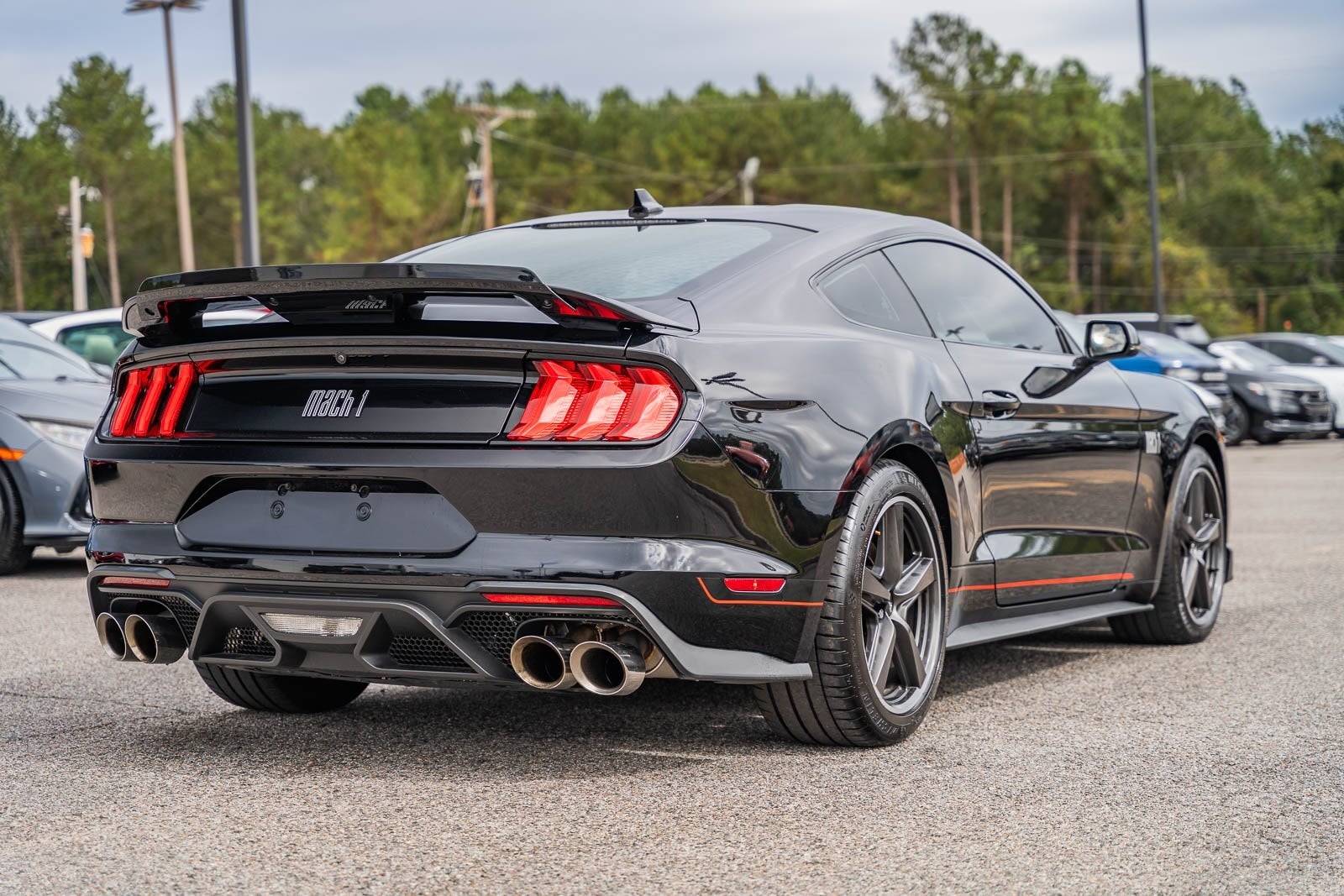 2022 Ford Mustang Mach 1