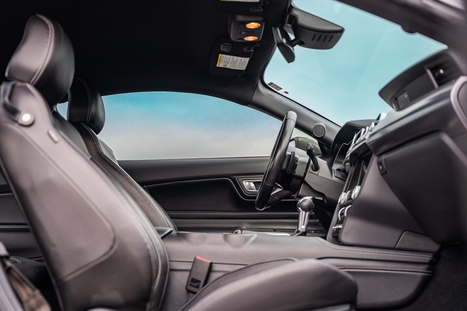 2022 Ford Mustang Mach 1