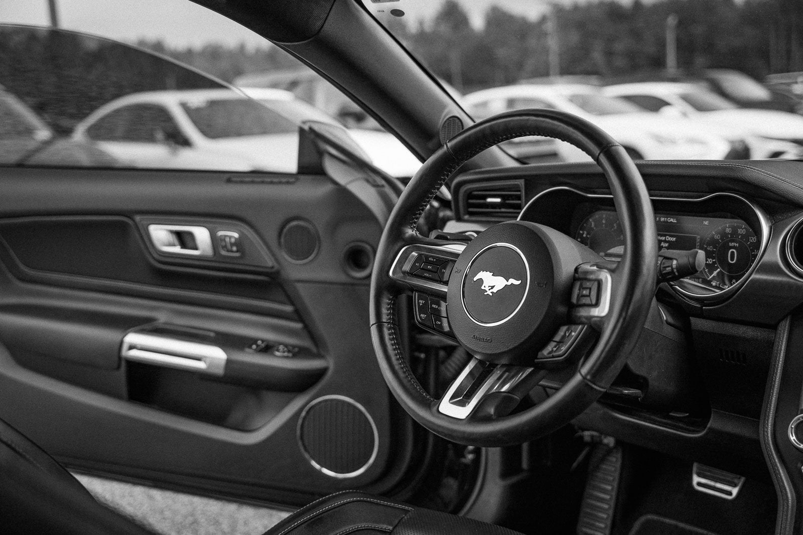 2022 Ford Mustang Mach 1