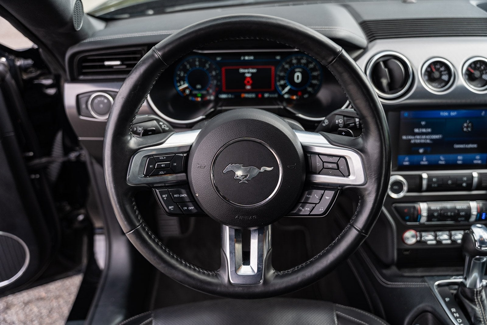 2022 Ford Mustang Mach 1