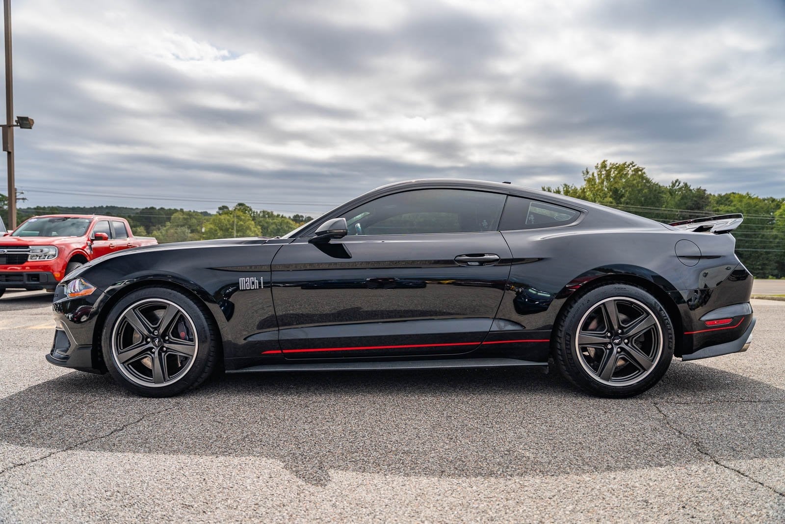 2022 Ford Mustang Mach 1