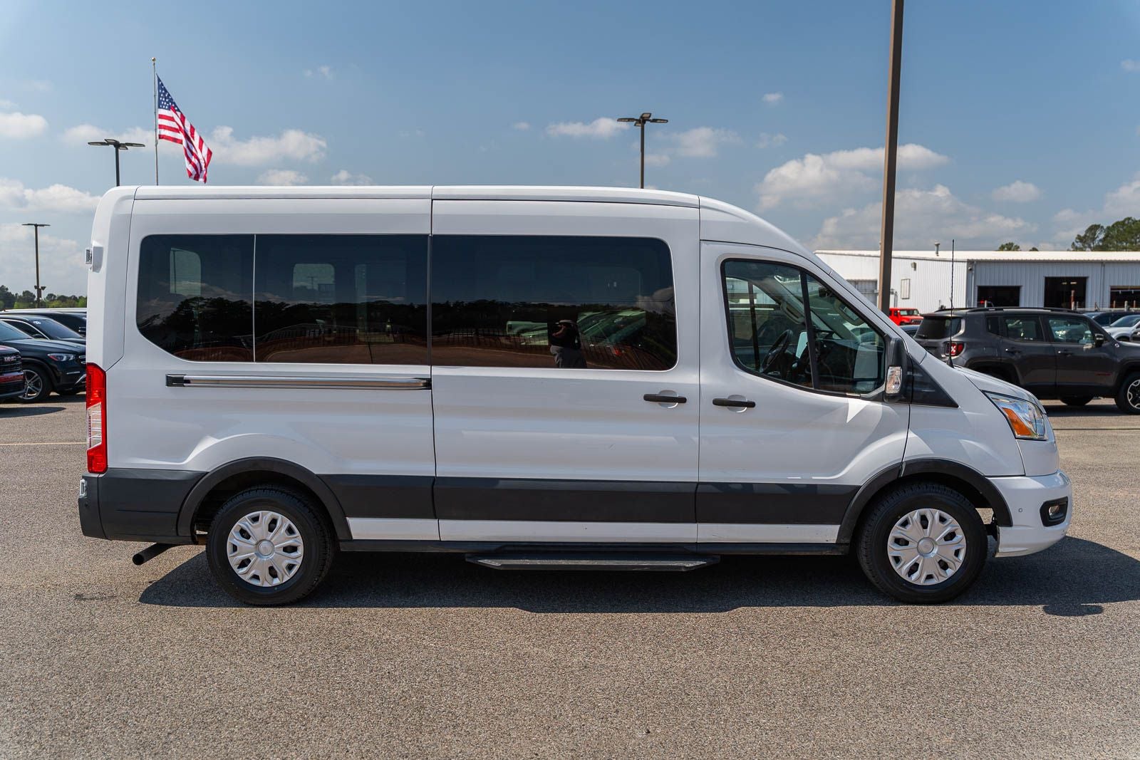 2021 Ford Transit-350 XLT