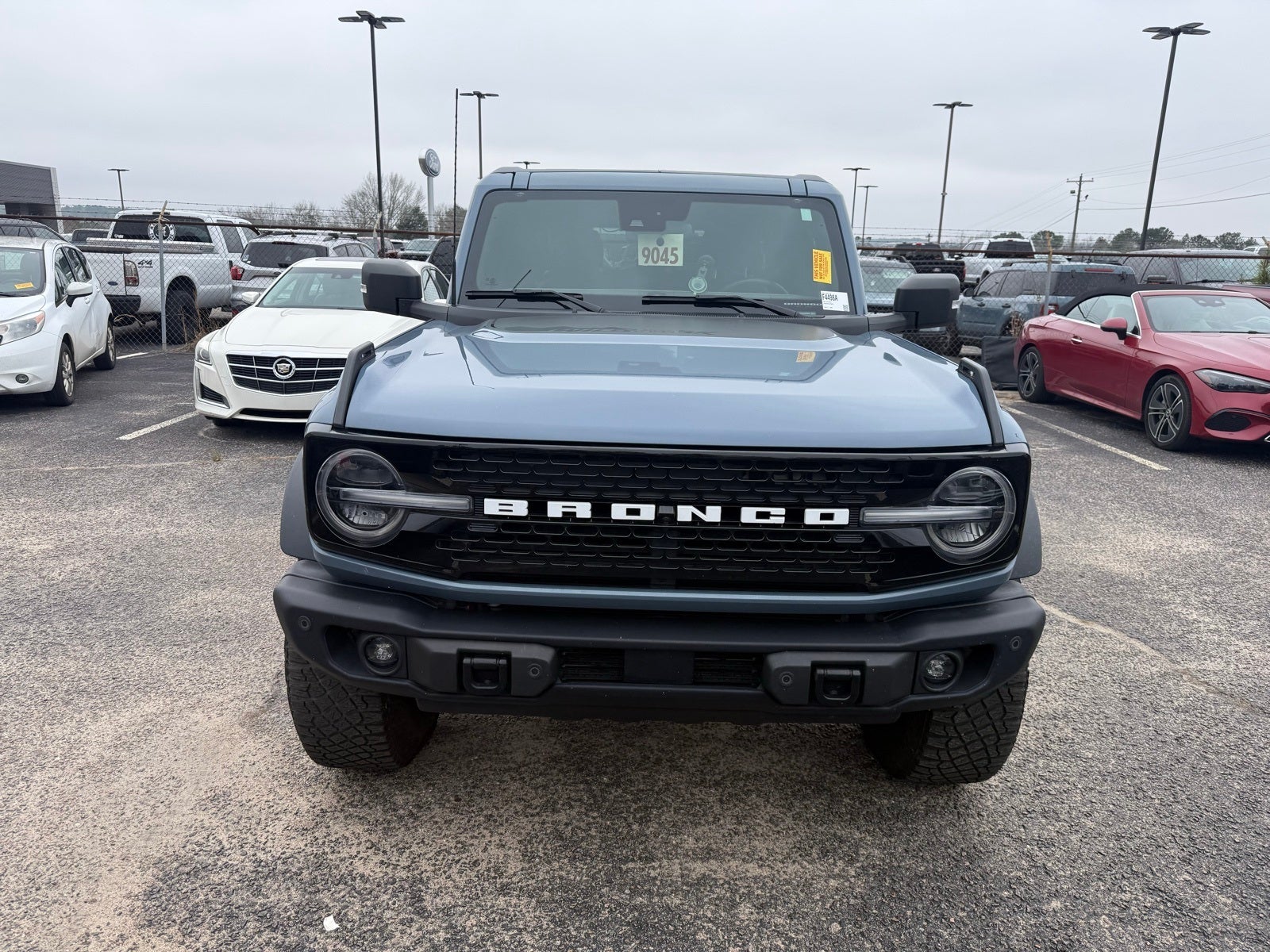 2023 Ford Bronco Base