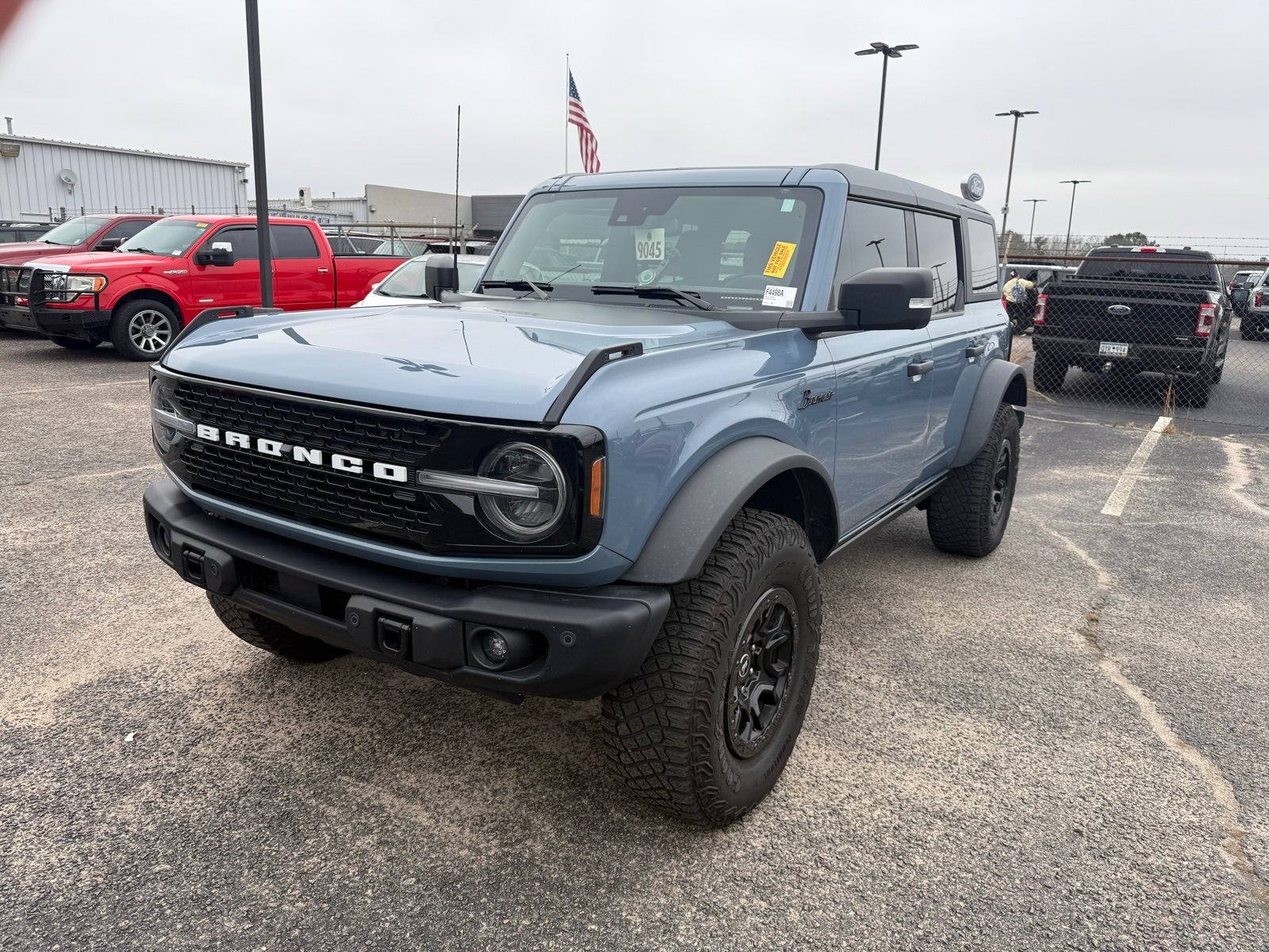 2023 Ford Bronco Base