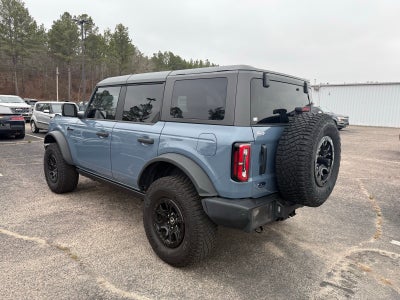 2023 Ford Bronco Base