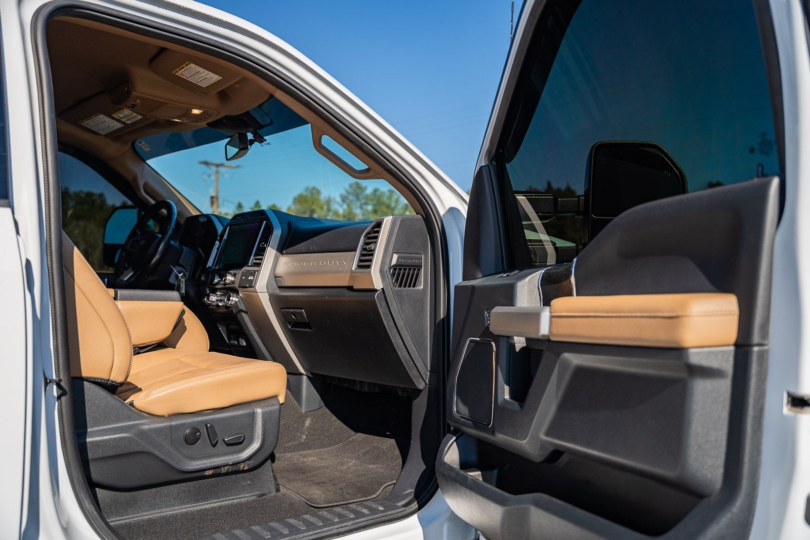 2022 Ford F-250SD Lariat