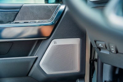 2025 Ford F-350SD Platinum